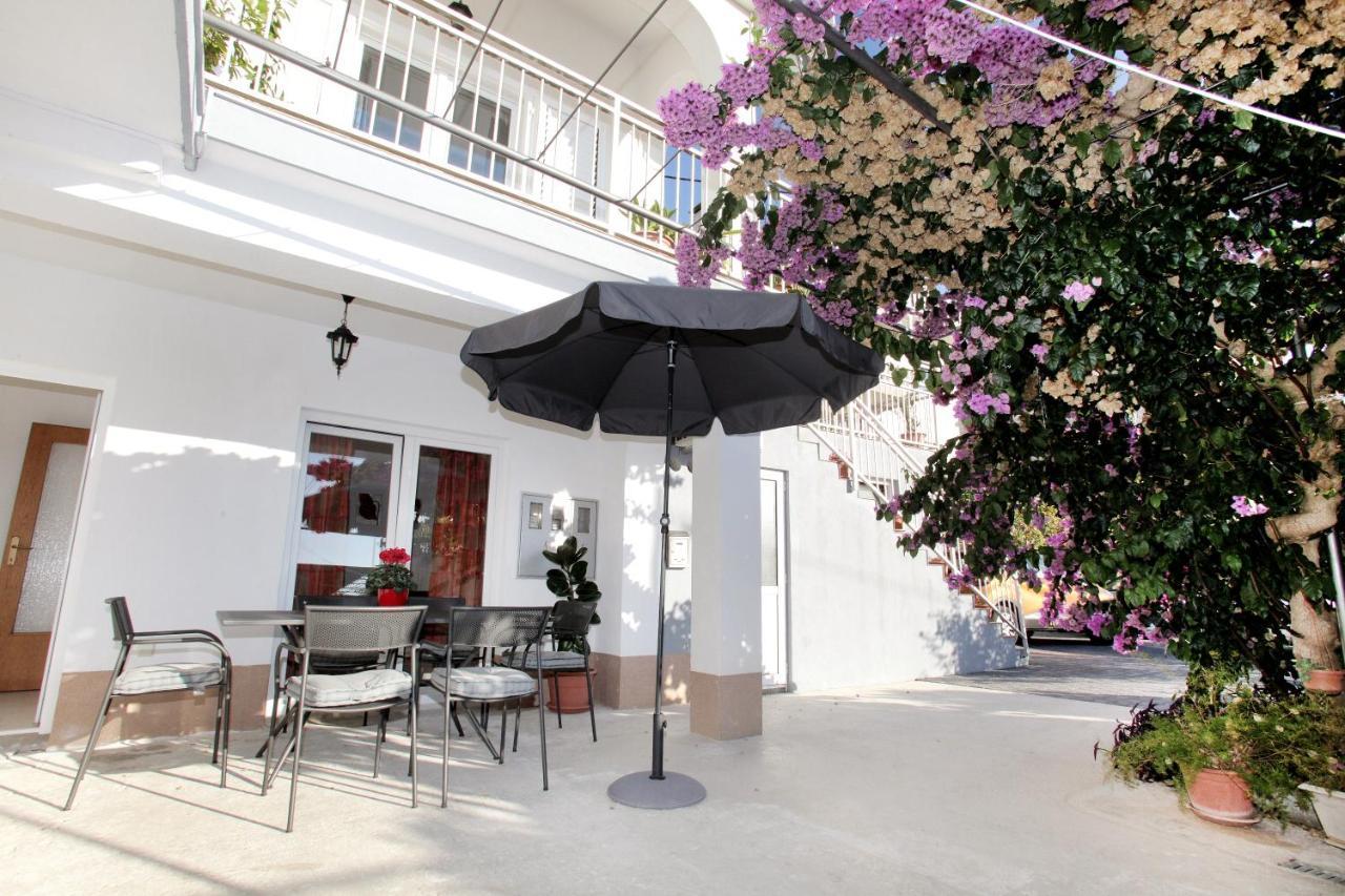 Apartments Vaska Trogir Exterior foto