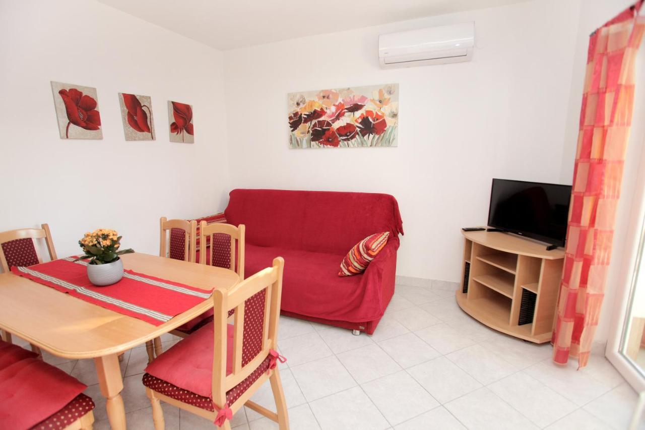 Apartments Vaska Trogir Exterior foto